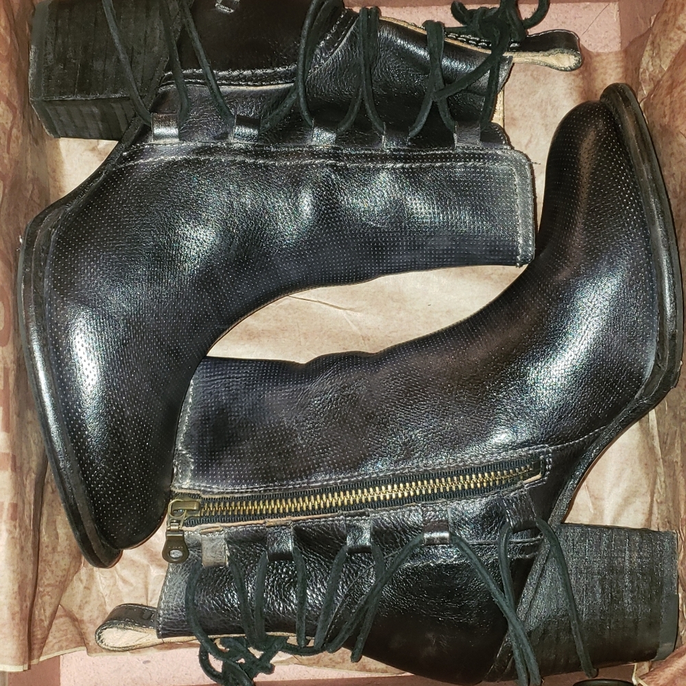 Bed Stu Blaire Black boots size 9